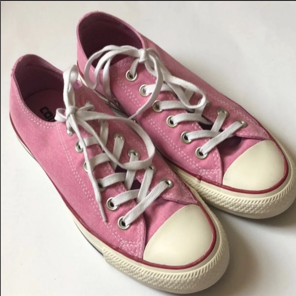 converse chuck taylor all star sneakers